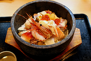 海鮮石焼ビビンバ(写真)