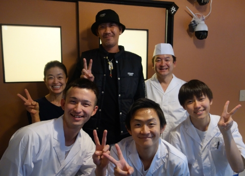 脱皮伊勢海老を食した方々